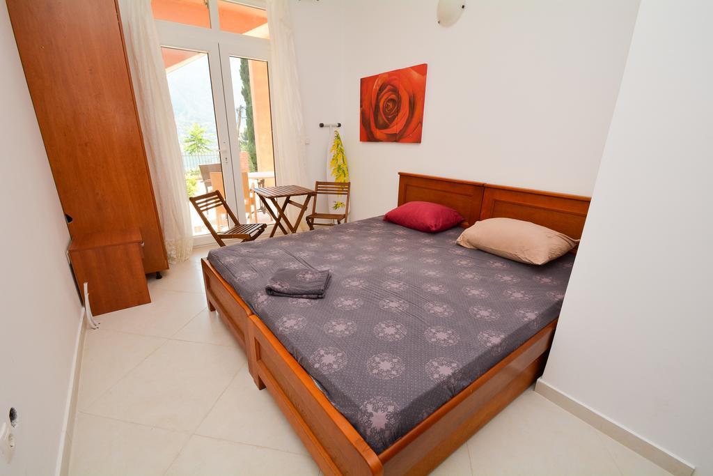 Apartments Panorama โกตอร์ ภายนอก รูปภาพ